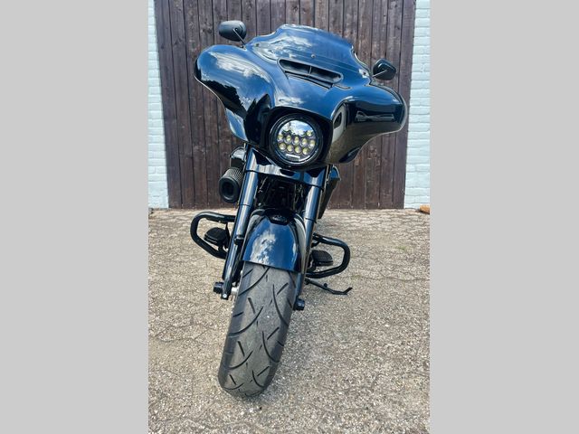 harley-davidson - street-glide