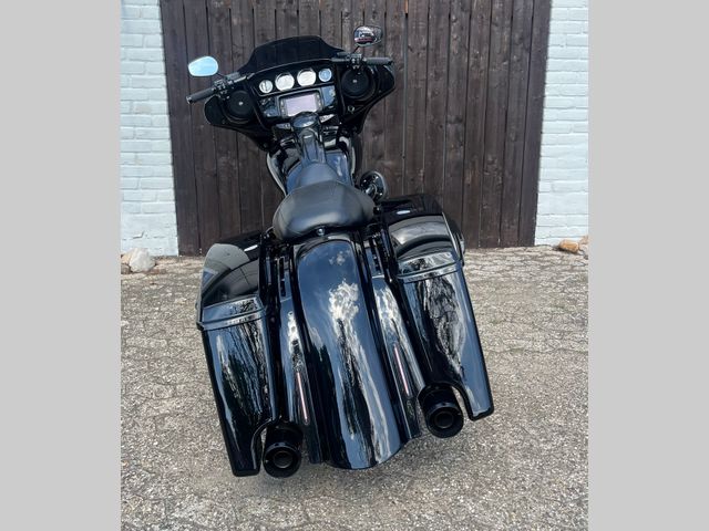 harley-davidson - street-glide