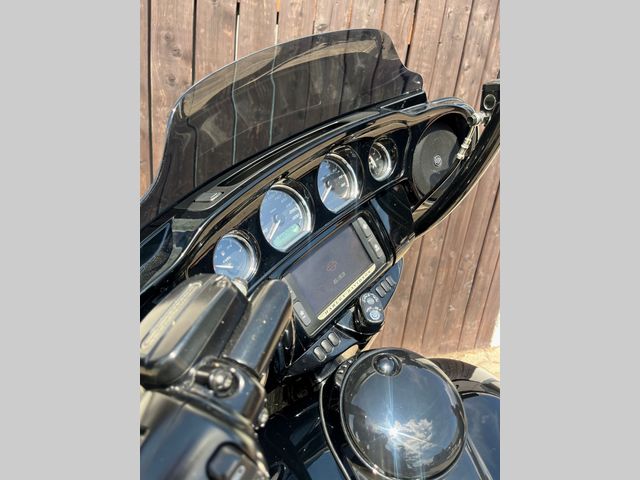 harley-davidson - street-glide