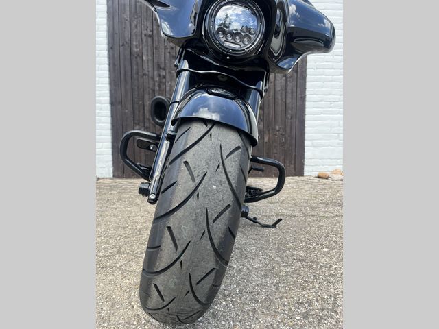 harley-davidson - street-glide