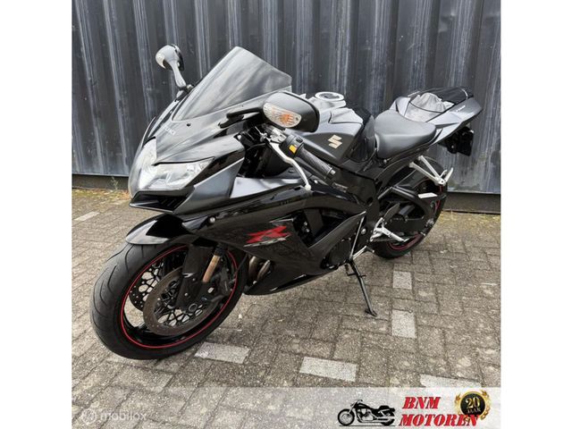 suzuki - gsx-r-750