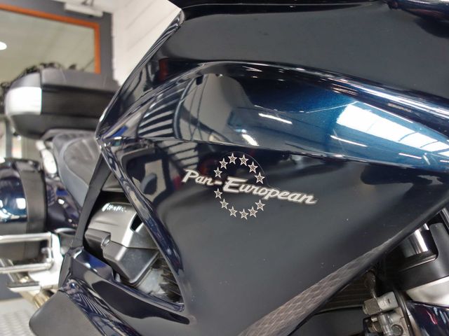 honda - st-1300-pan-european