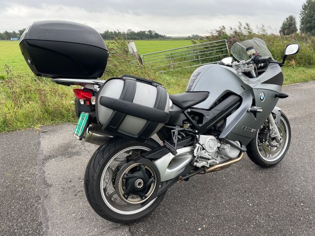 bmw - f-800-st
