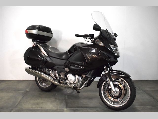 honda - nt-700-v-deauville