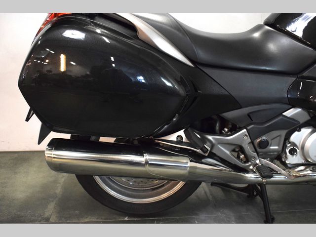 honda - nt-700-v-deauville