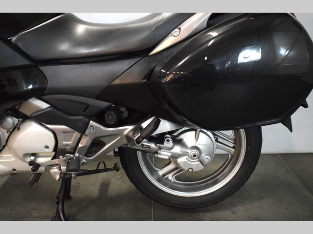 honda - nt-700-v-deauville