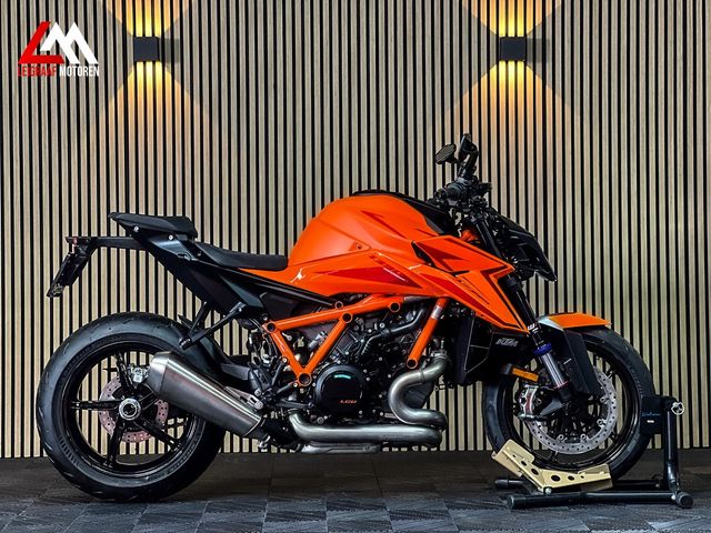 ktm - 1390-super-duke-r-evo