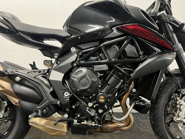 mv-agusta - brutale-800