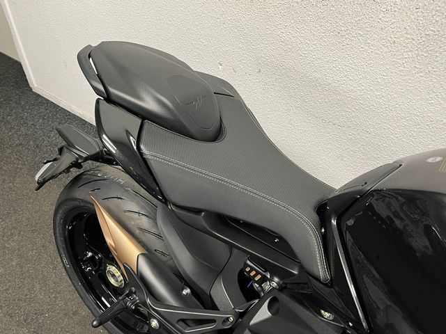 mv-agusta - brutale-800