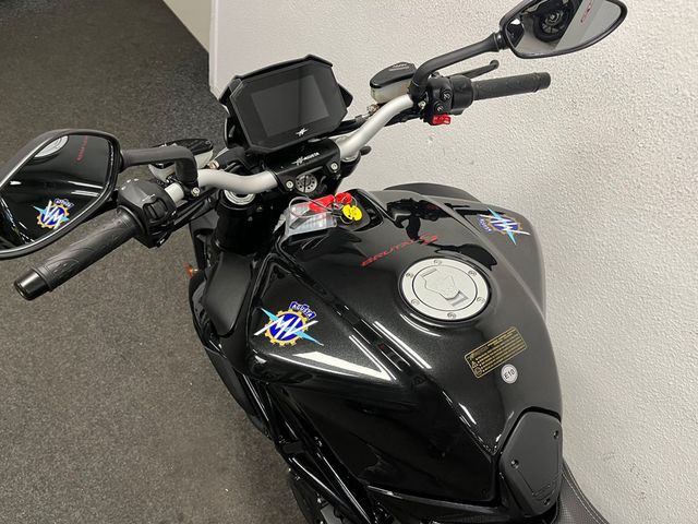 mv-agusta - brutale-800