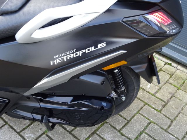 peugeot - metropolis-400