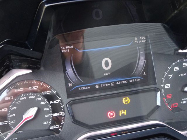 peugeot - metropolis-400