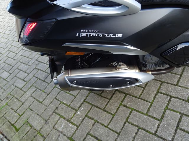peugeot - metropolis-400