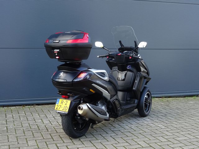 peugeot - metropolis-400