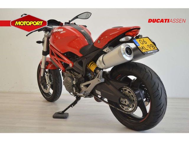 ducati - monster-696