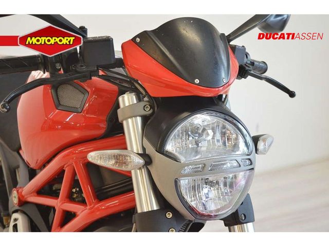 ducati - monster-696