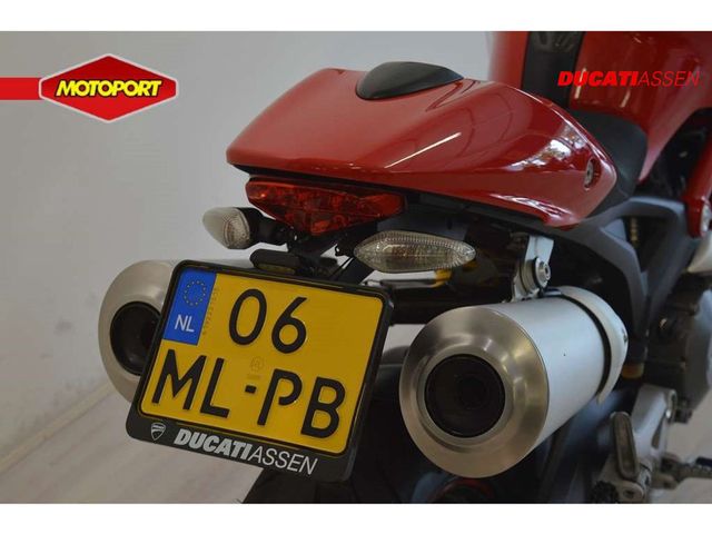 ducati - m-696