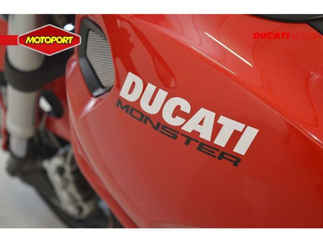 ducati - m-696