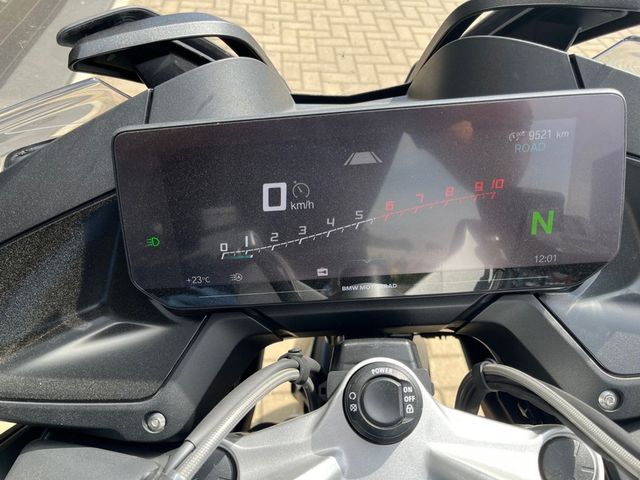 bmw - r-1250-rt
