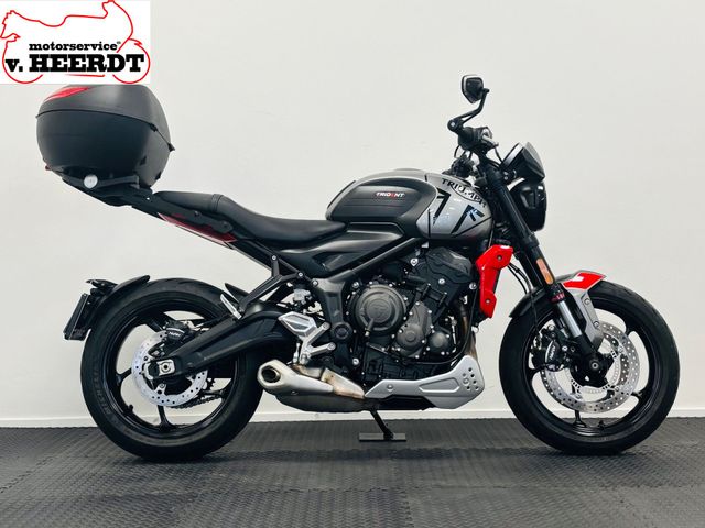 triumph - trident-660