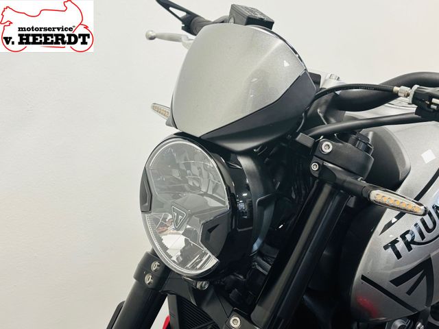 triumph - trident-660