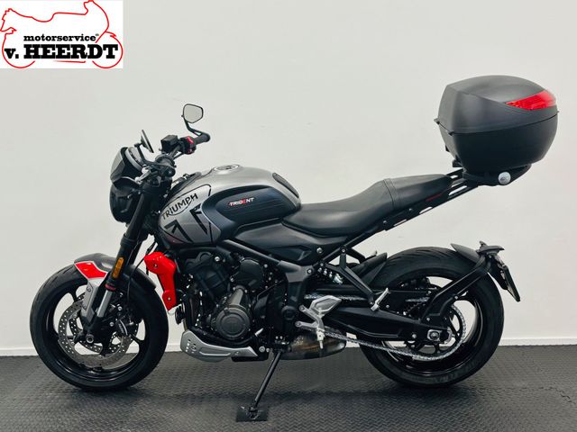 triumph - trident-660