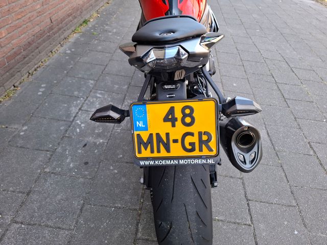 bmw - s-1000-r