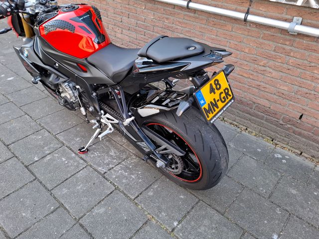 bmw - s-1000-r