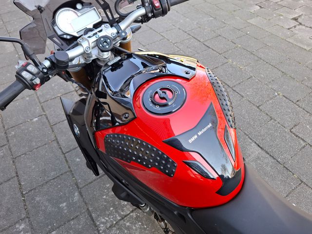 bmw - s-1000-r