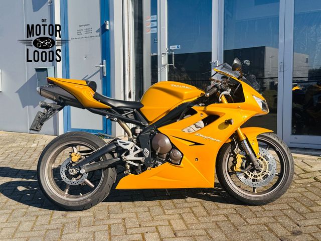 triumph - daytona-675