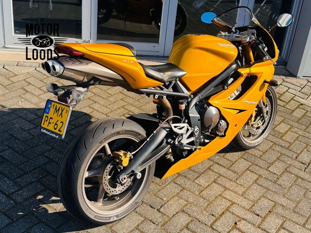 triumph - daytona-675