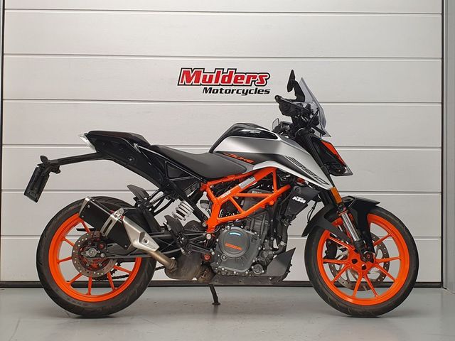 ktm - 390-duke-abs