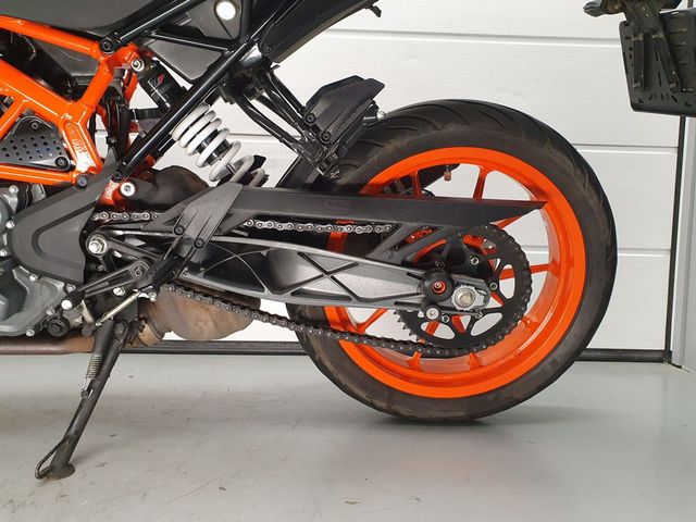 ktm - 390-duke-abs