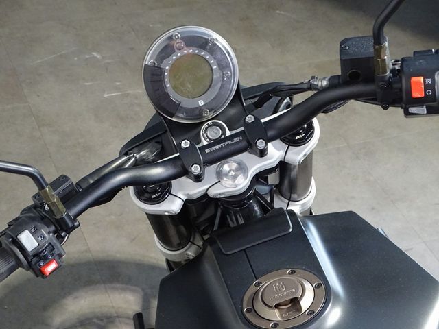 husqvarna - 701-enduro