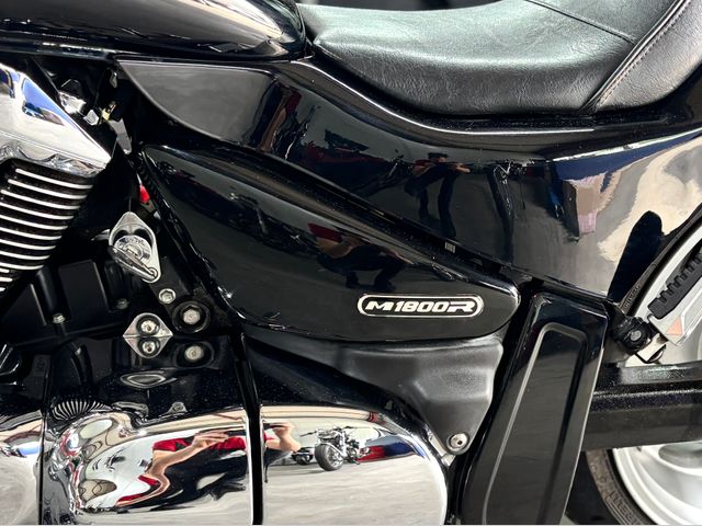 suzuki - m-1800-r-intruder