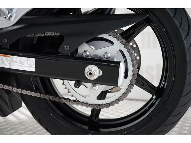 suzuki - sfv-650-gladius-abs