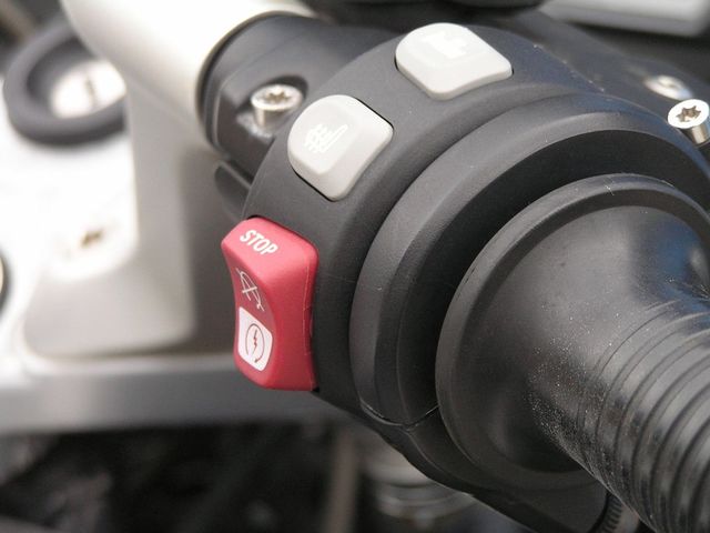 bmw - r-1200-rt