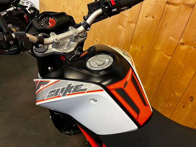 ktm - 690-duke