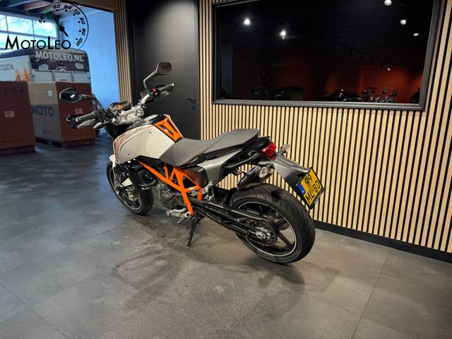 ktm - 690-duke