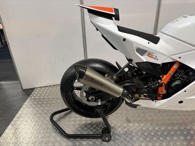 KTM 990 RC R TRACK – foto 4
