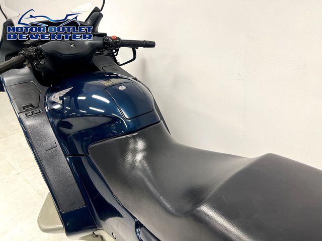 honda - st-1100-pan-european-abs-tcs