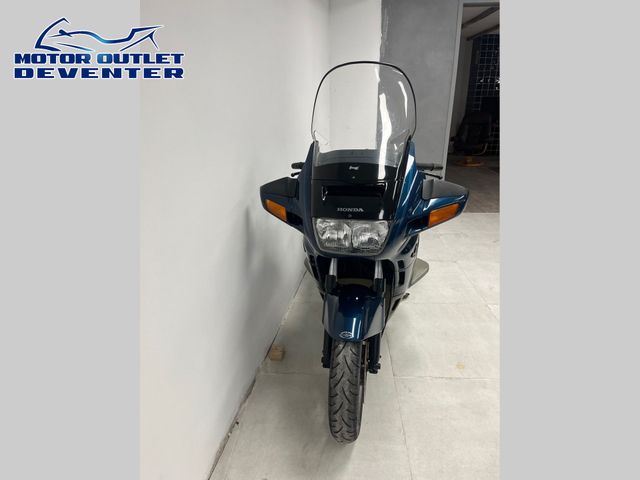 honda - st-1100-pan-european-abs-tcs