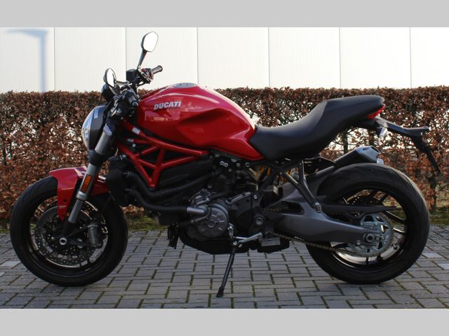 ducati - monster-821