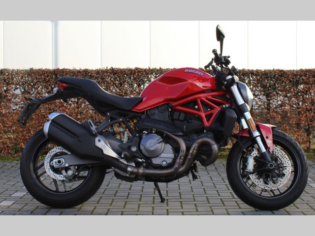 ducati - monster-821