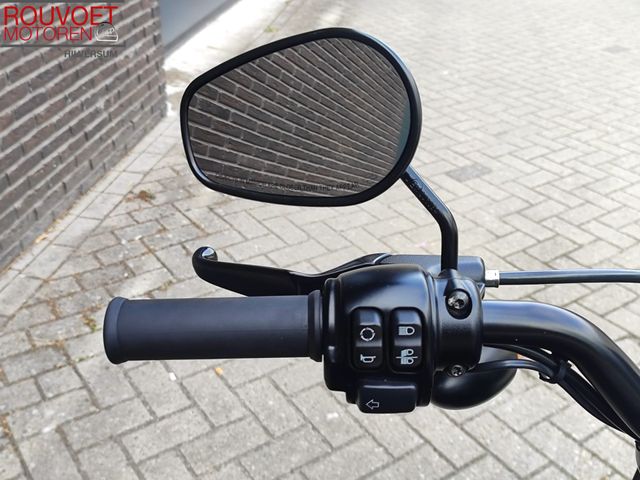 harley-davidson - sportster-iron-883
