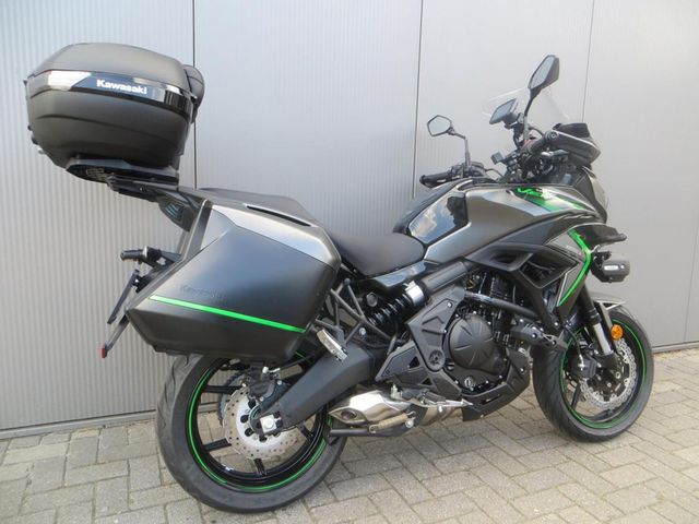 kawasaki - versys-650-grand-tourer