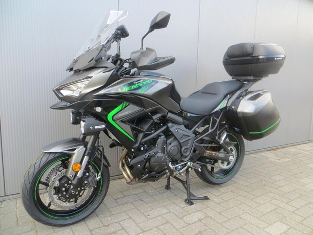 kawasaki - versys-650-grand-tourer