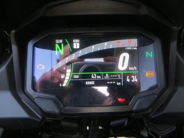 kawasaki - versys-650-grand-tourer