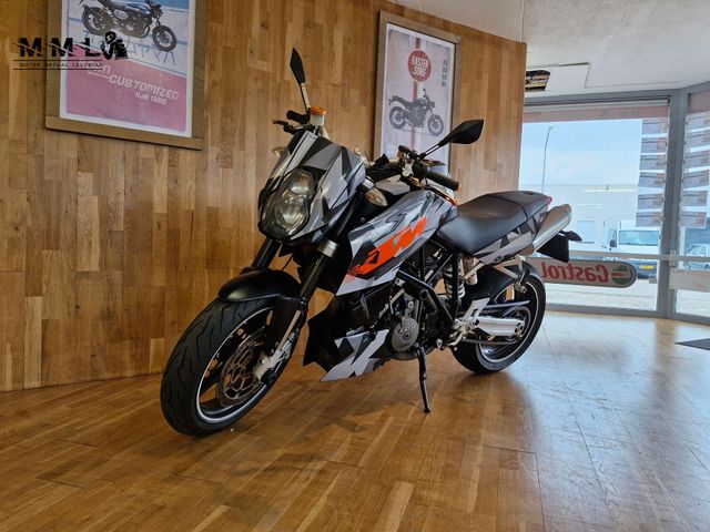 ktm - 990-super-duke