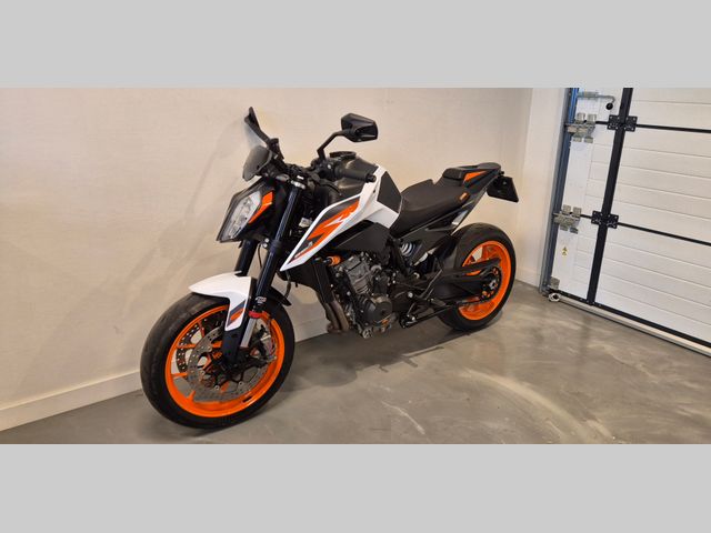 ktm - 890-duke-r